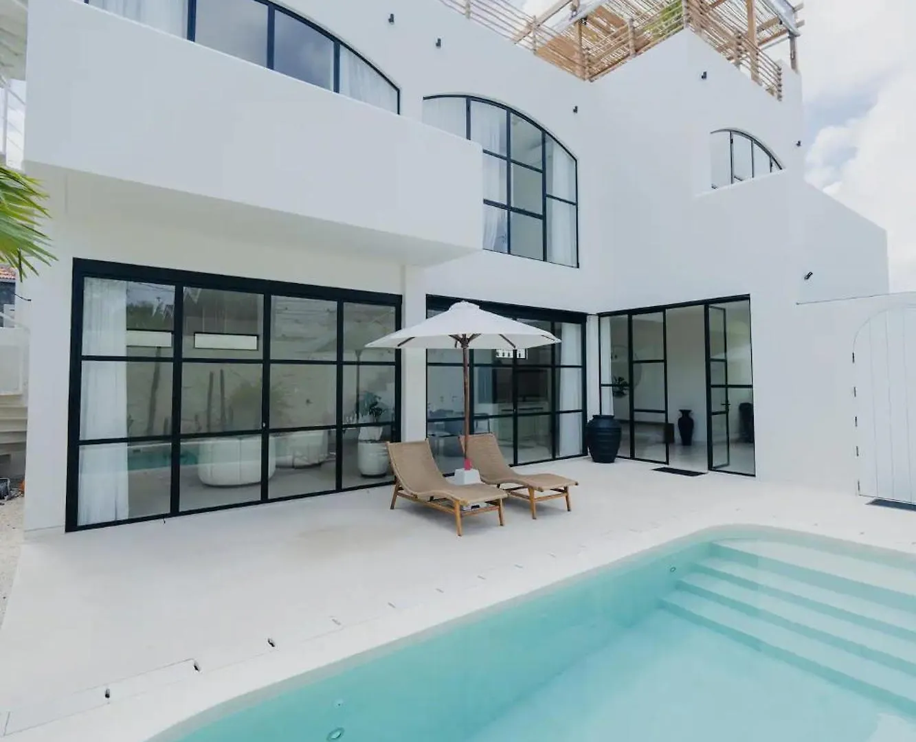 Casa Vay - Luxury Home With Rooftop In Bingin Badung  Indonesia