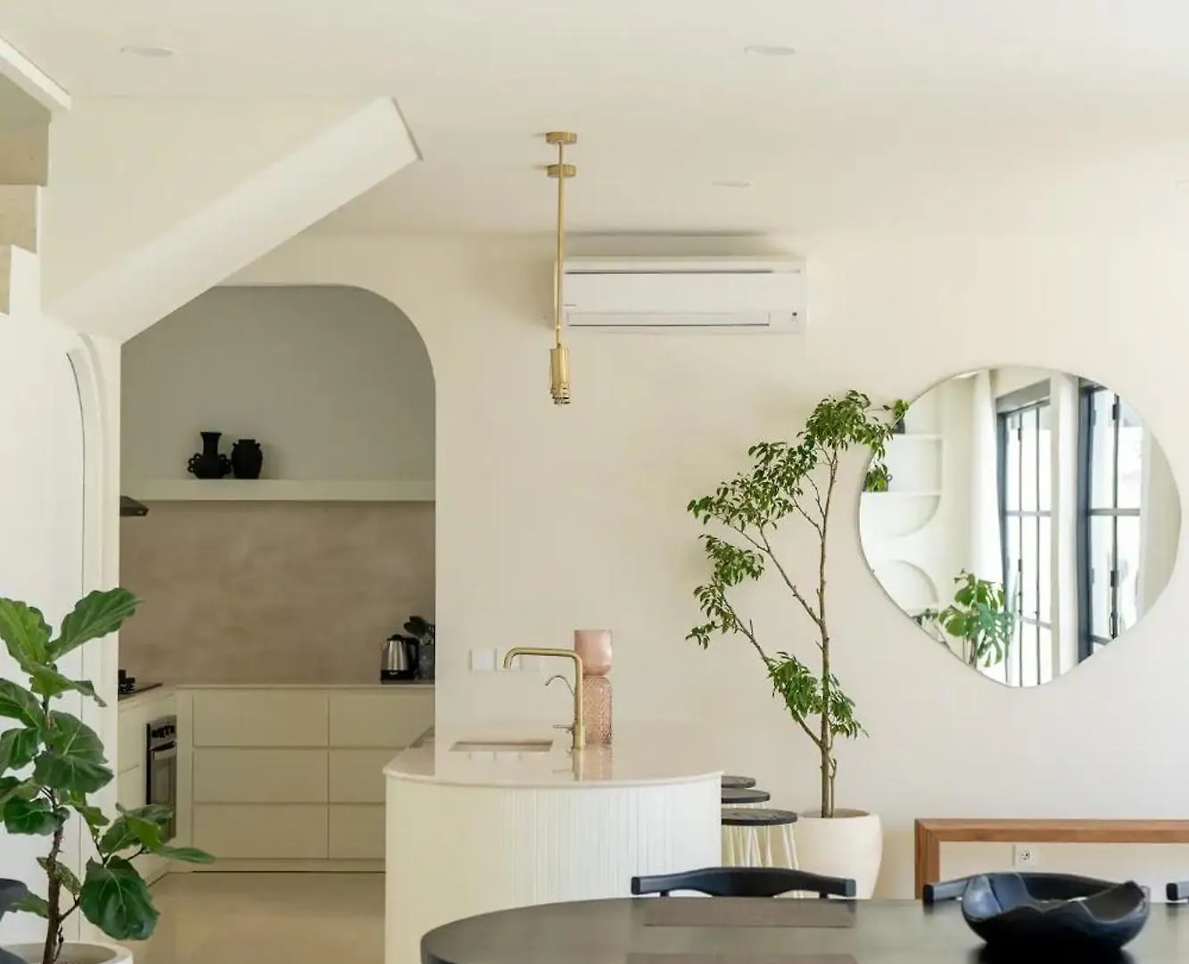 Villa Casa Vay - Luxury Home With Rooftop In Bingin Badung