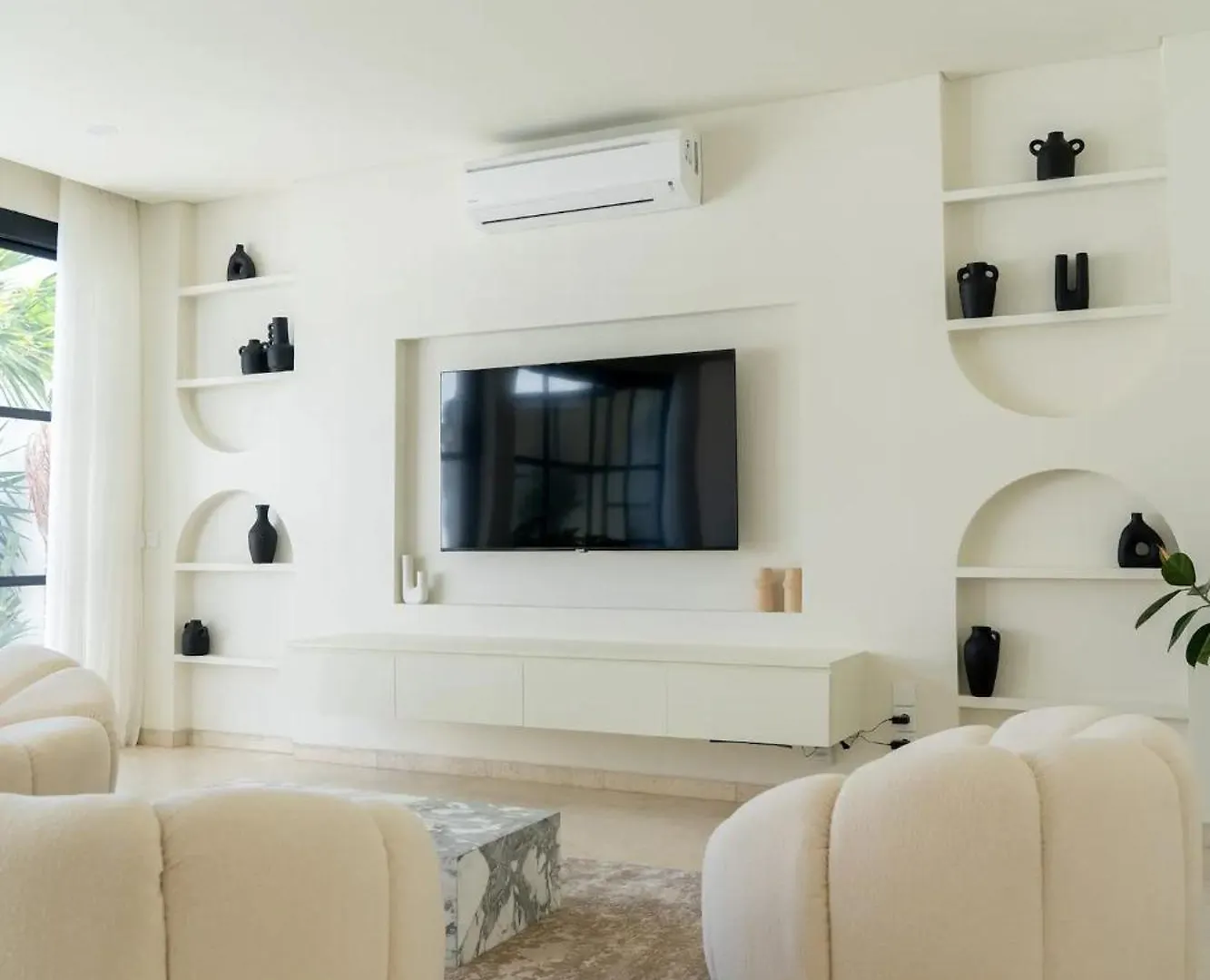 Casa Vay - Luxury Home With Rooftop In Bingin Badung  Badung (Bali)
