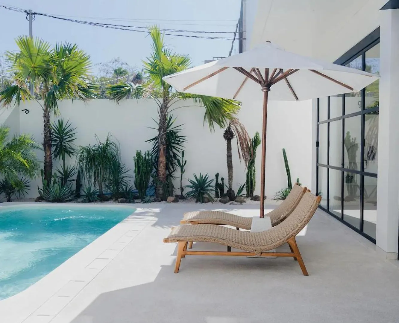 Casa Vay - Luxury Home With Rooftop In Bingin Badung