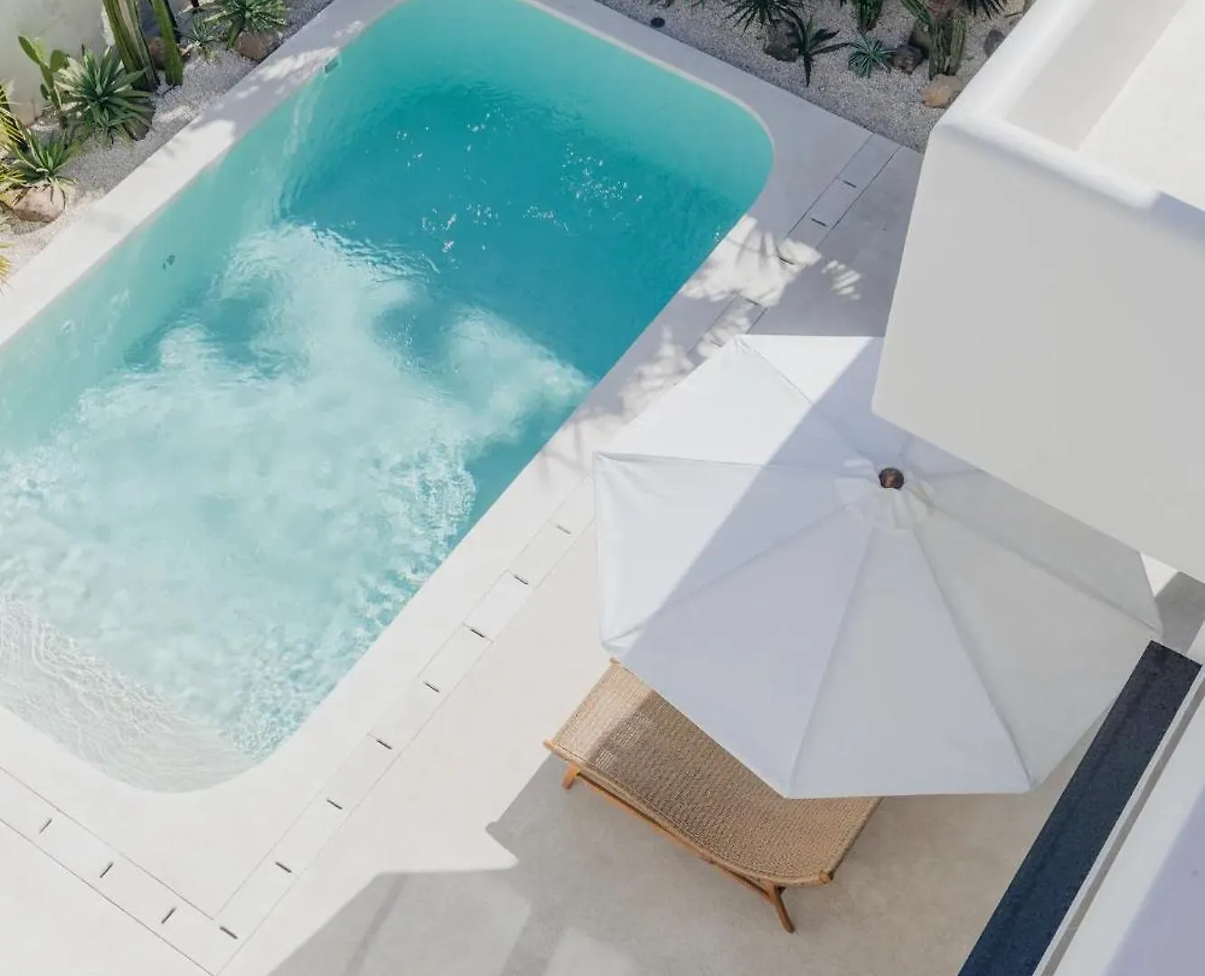 Casa Vay - Luxury Home With Rooftop In Bingin Badung  Badung (Bali)